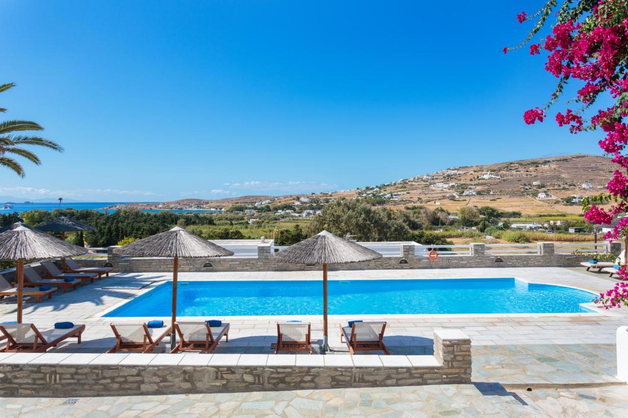 Pyrgaki Hotel Parikia  Bagian luar foto