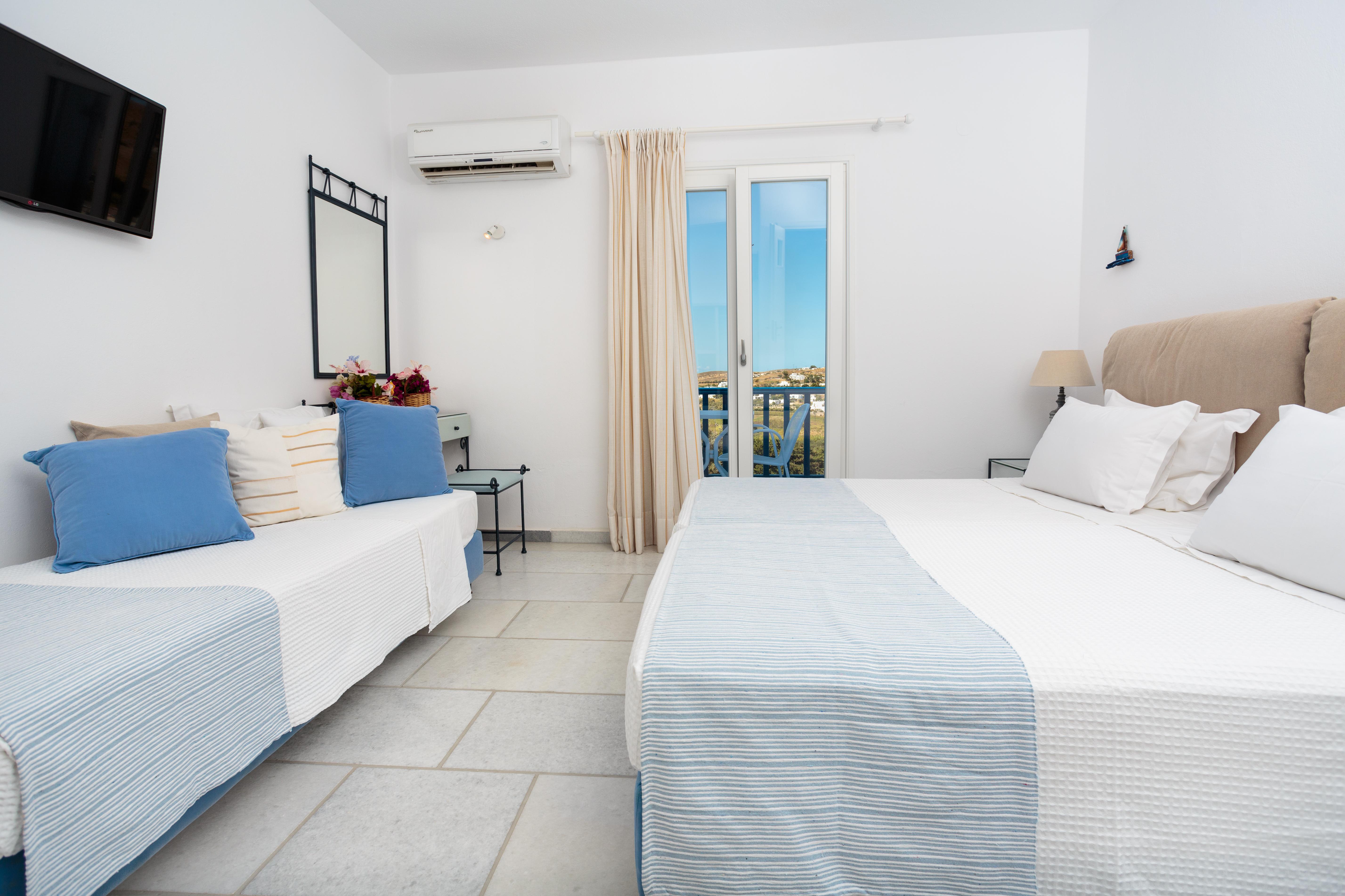 Pyrgaki Hotel Parikia  Bagian luar foto