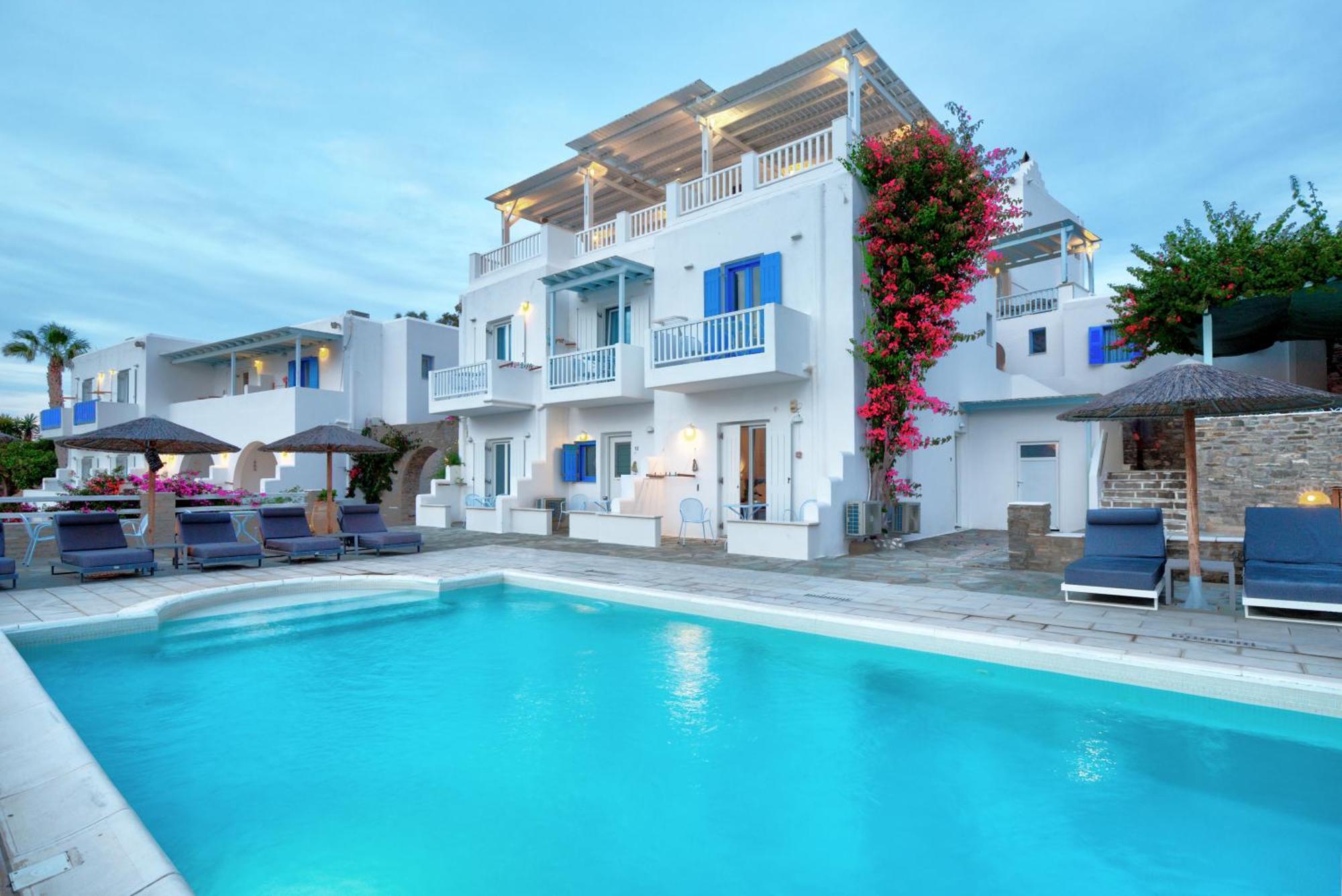 Pyrgaki Hotel Parikia  Bagian luar foto