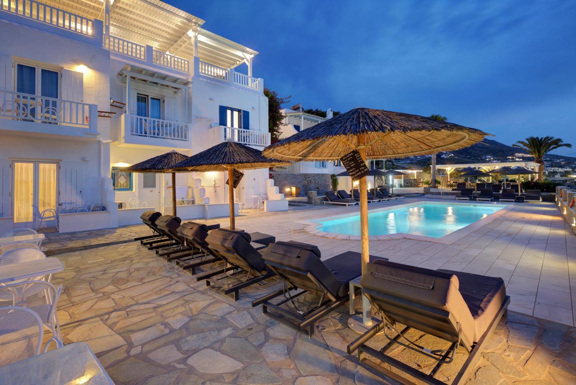 Pyrgaki Hotel Parikia  Bagian luar foto