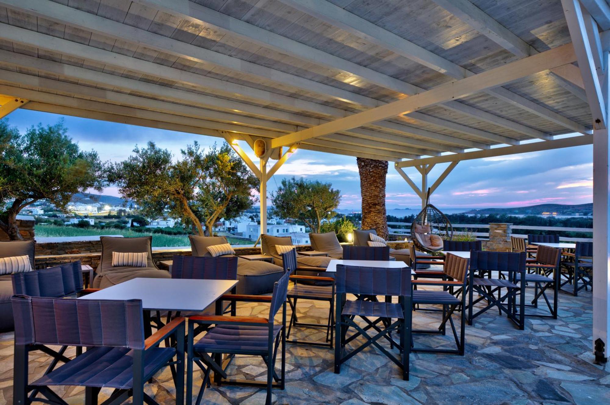 Pyrgaki Hotel Parikia  Bagian luar foto